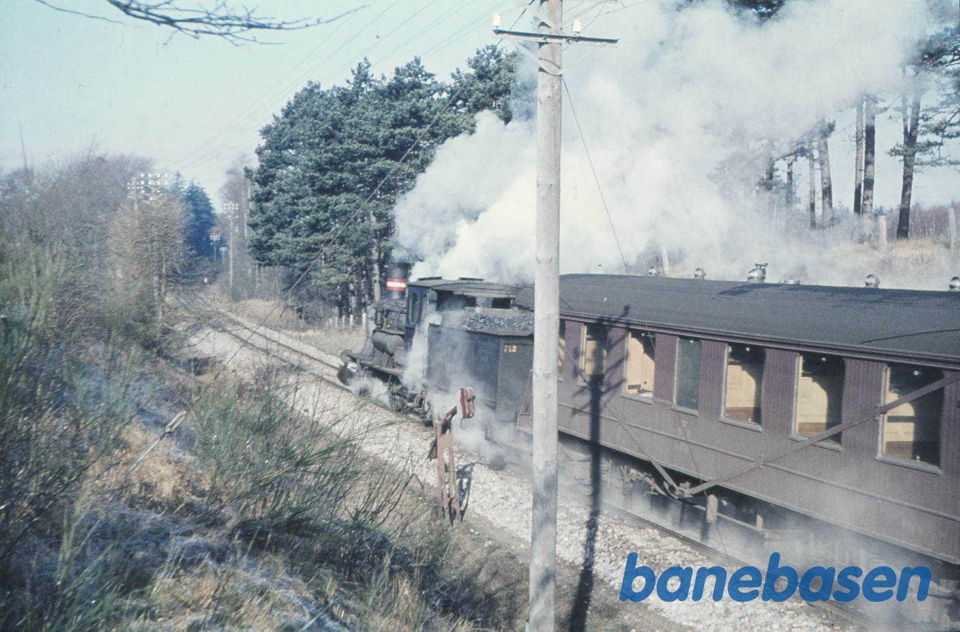 C 712 rangerer ved Avnsøgård sidespor C 712 rangerer ved Avnsøgård sidespor