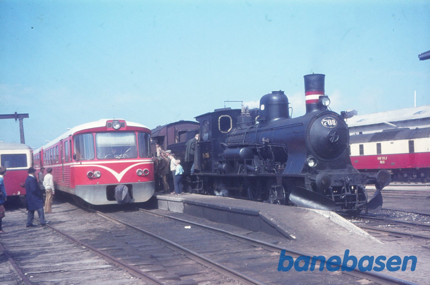 C 708 og HFHJ-skinnebus C 708 og HFHJ-skinnebus