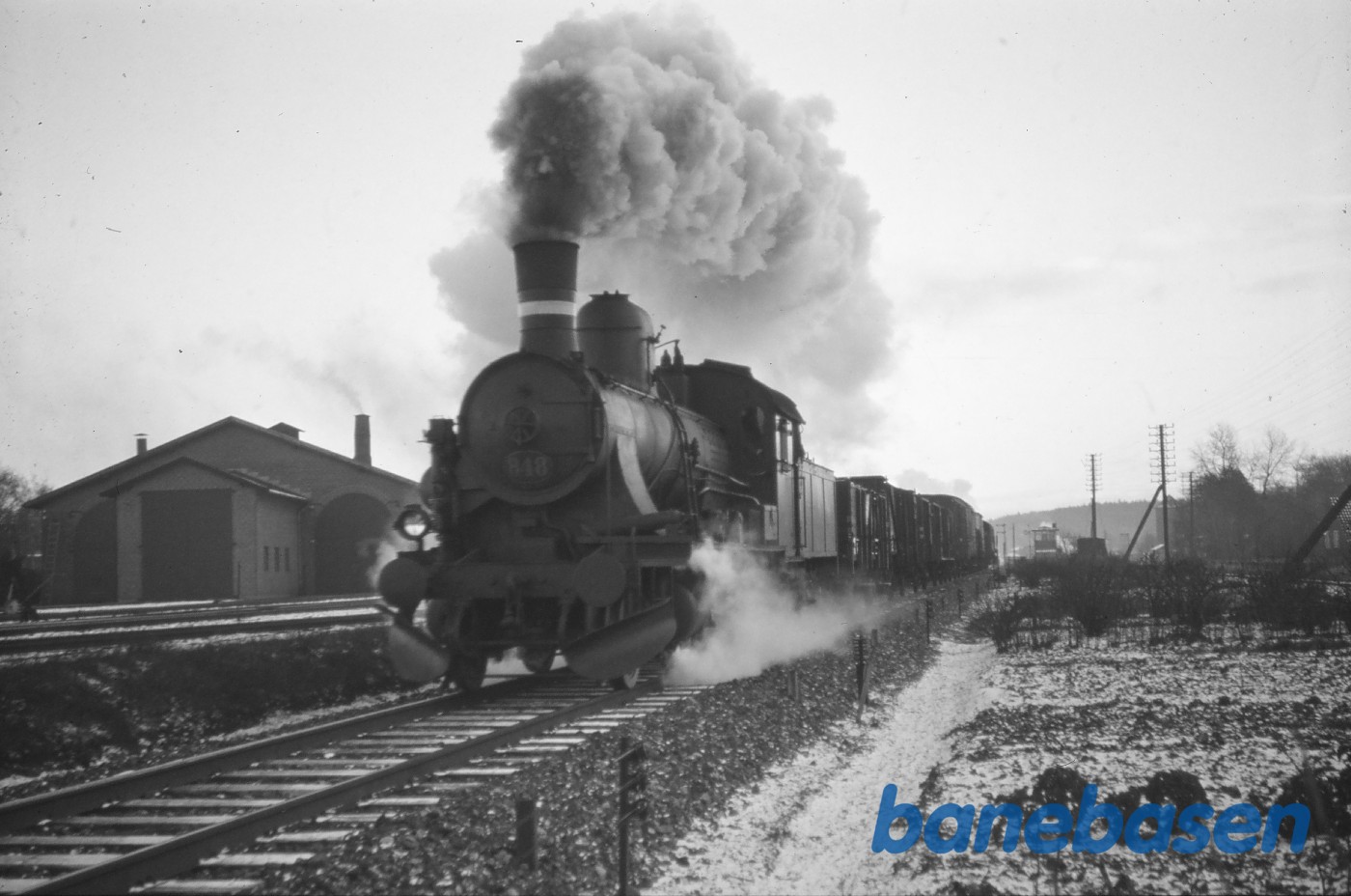 D 848 med godstog under udkørsel mod Funder D 848 med godstog under udkørsel mod Funder