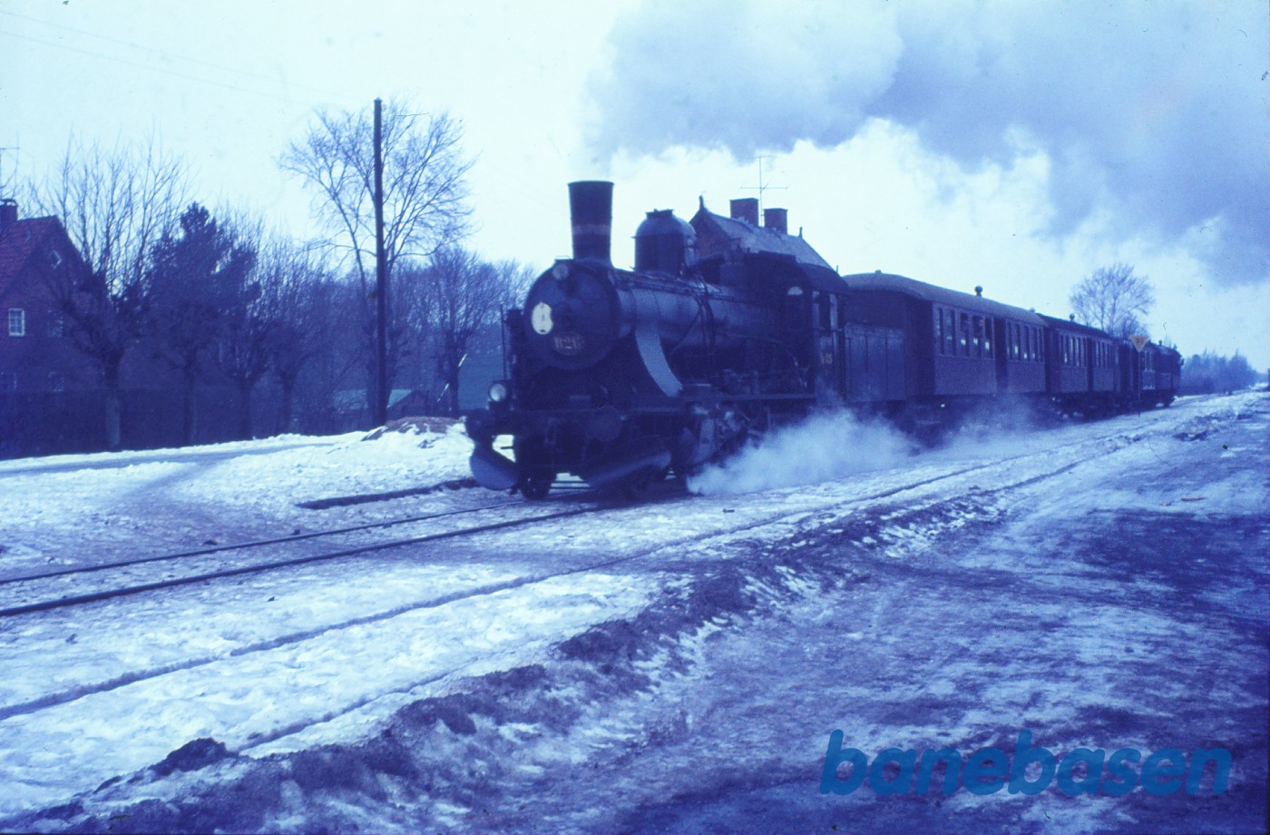 D 826 med udflugtstog for DJK D 826 med udflugtstog for DJK