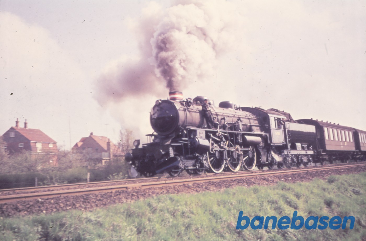 E 989 med prøvetog ved Trekronergade E 989 med prøvetog ved Trekronergade