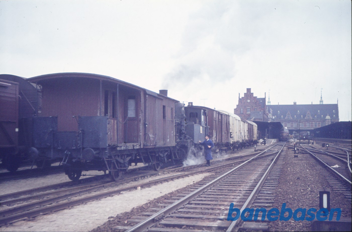 F 474 med rangertræk (bl.a. DJK F 474 med rangertræk (bl.a. DJK