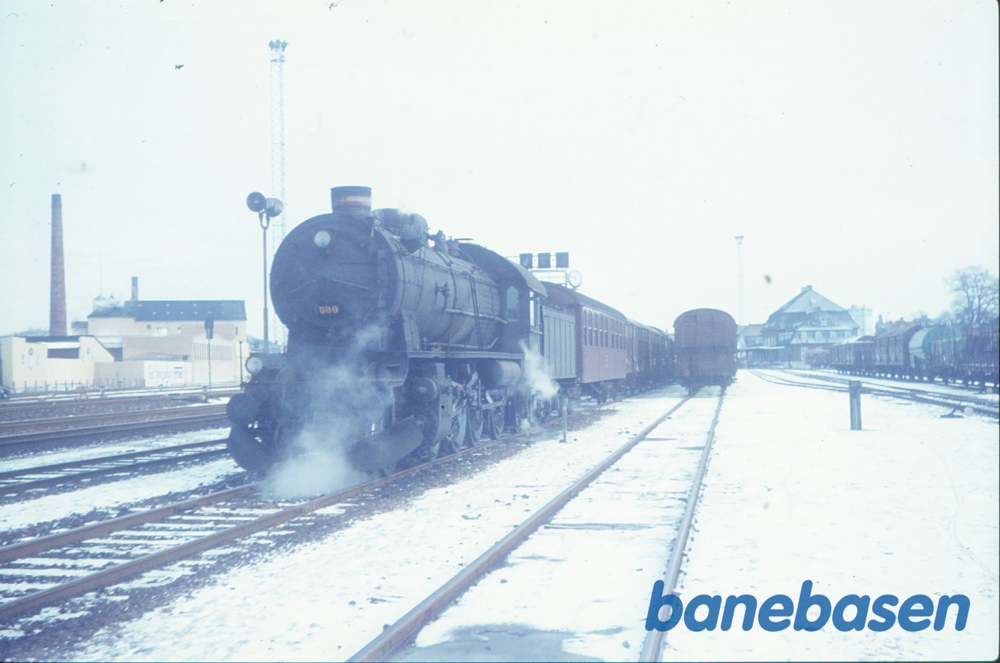 H 800 med godstog H 800 med godstog