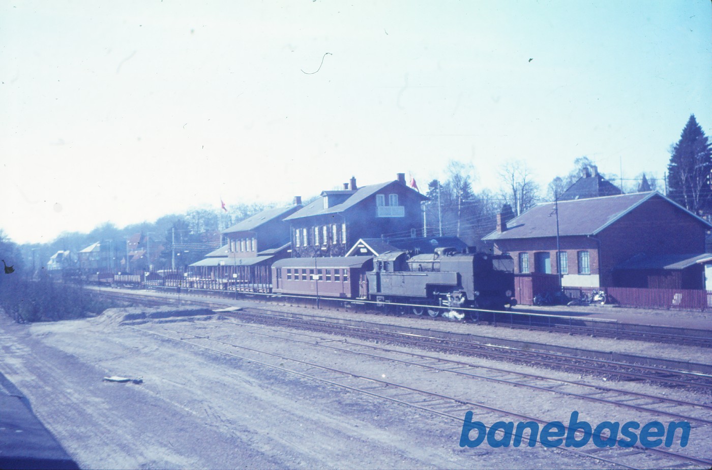 S 737 med godstog S 737 med godstog