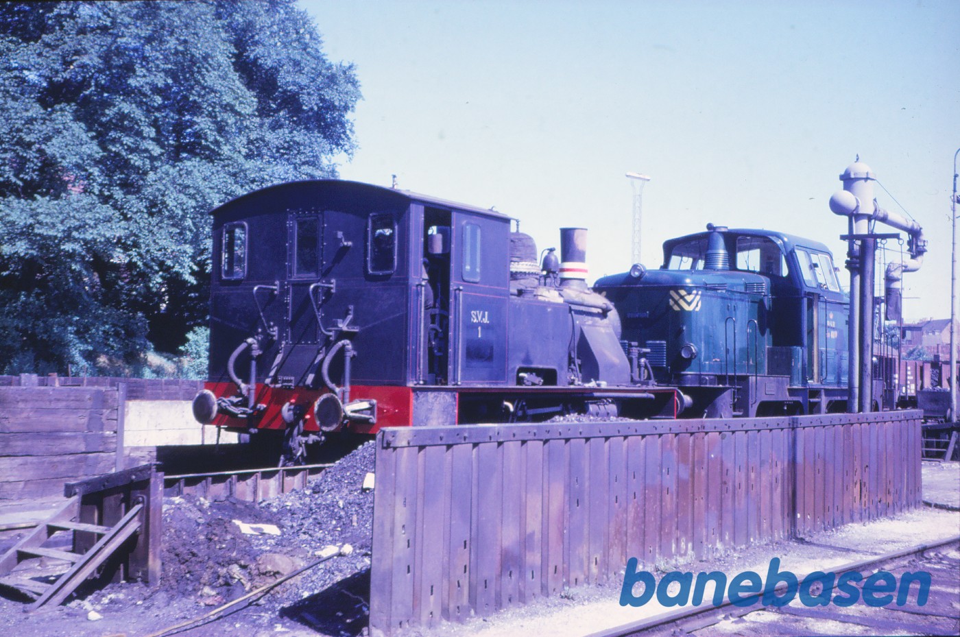 Damplokomotiv SVJ nr. 1 + DSB MH 419 Damplokomotiv SVJ nr. 1 + DSB MH 419