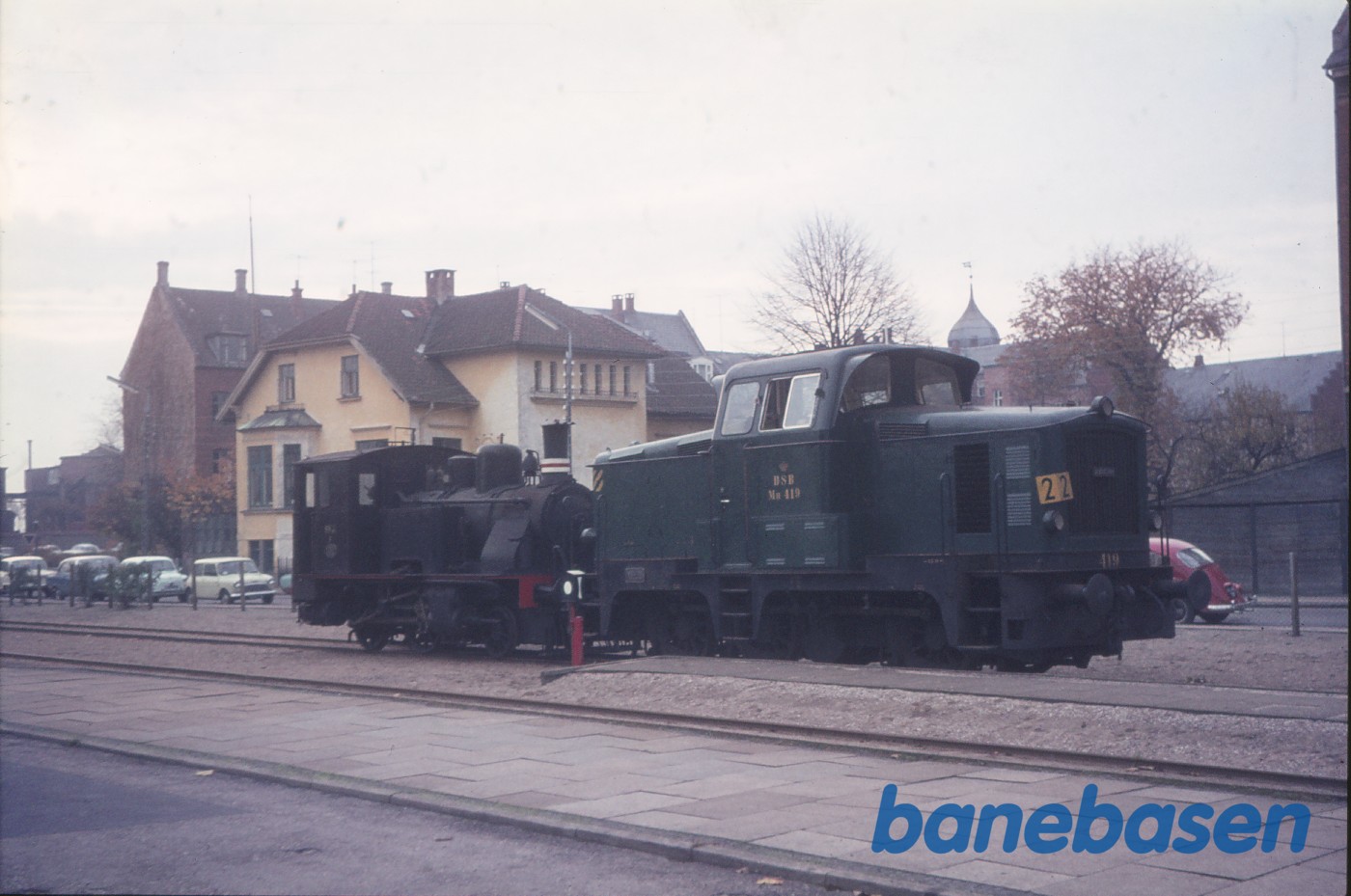 MH 419 + damplokomotiv SVJ nr. 1 MH 419 + damplokomotiv SVJ nr. 1