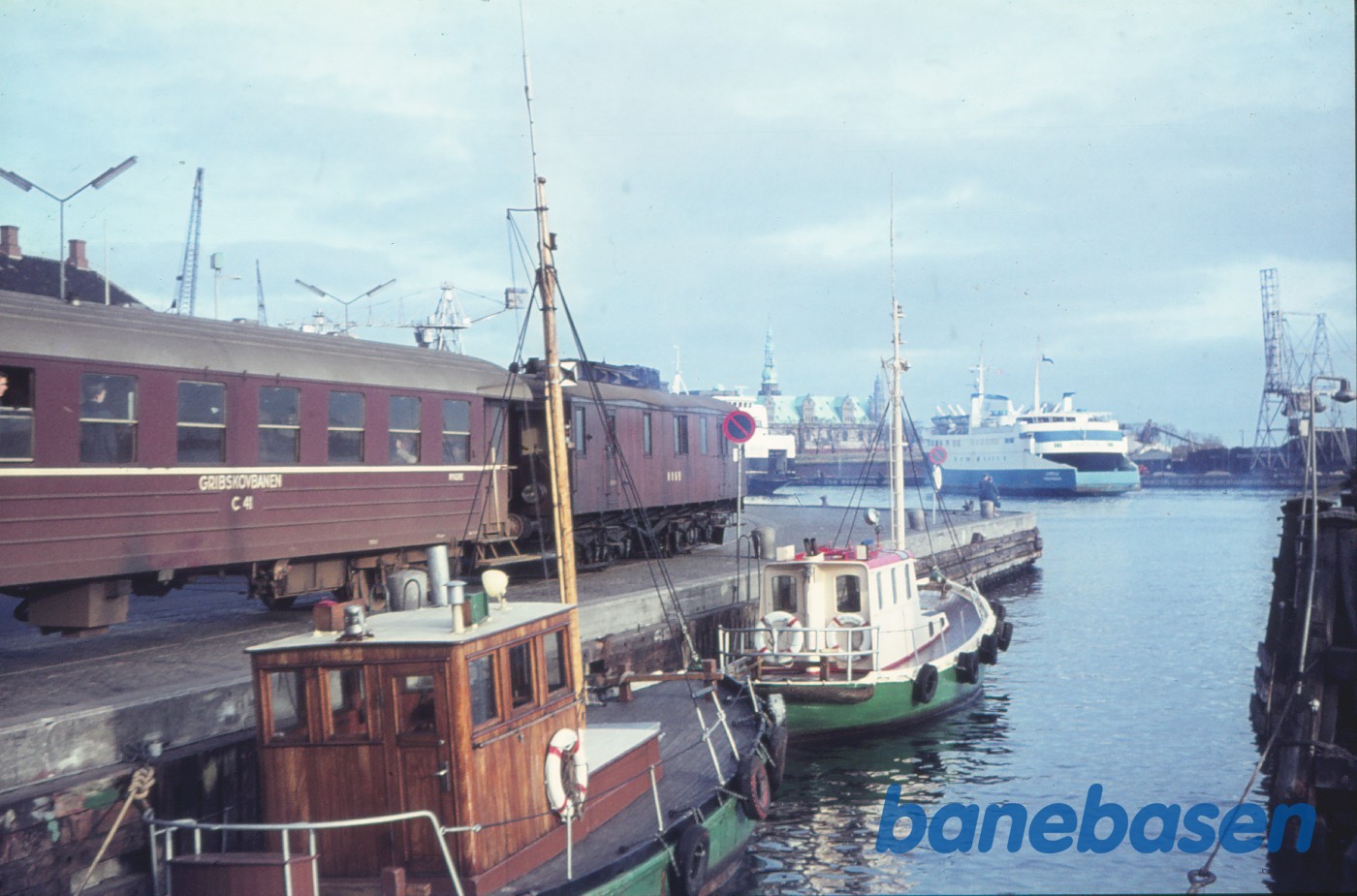 M 1 forrest i særtog for DJK M 1 forrest i særtog for DJK