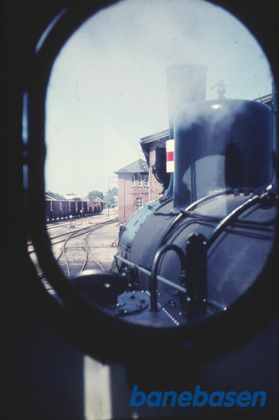 Vue fra fyrbøderens plads på damplokomotiv nr. 7 Vue fra fyrbøderens plads på damplokomotiv nr. 7