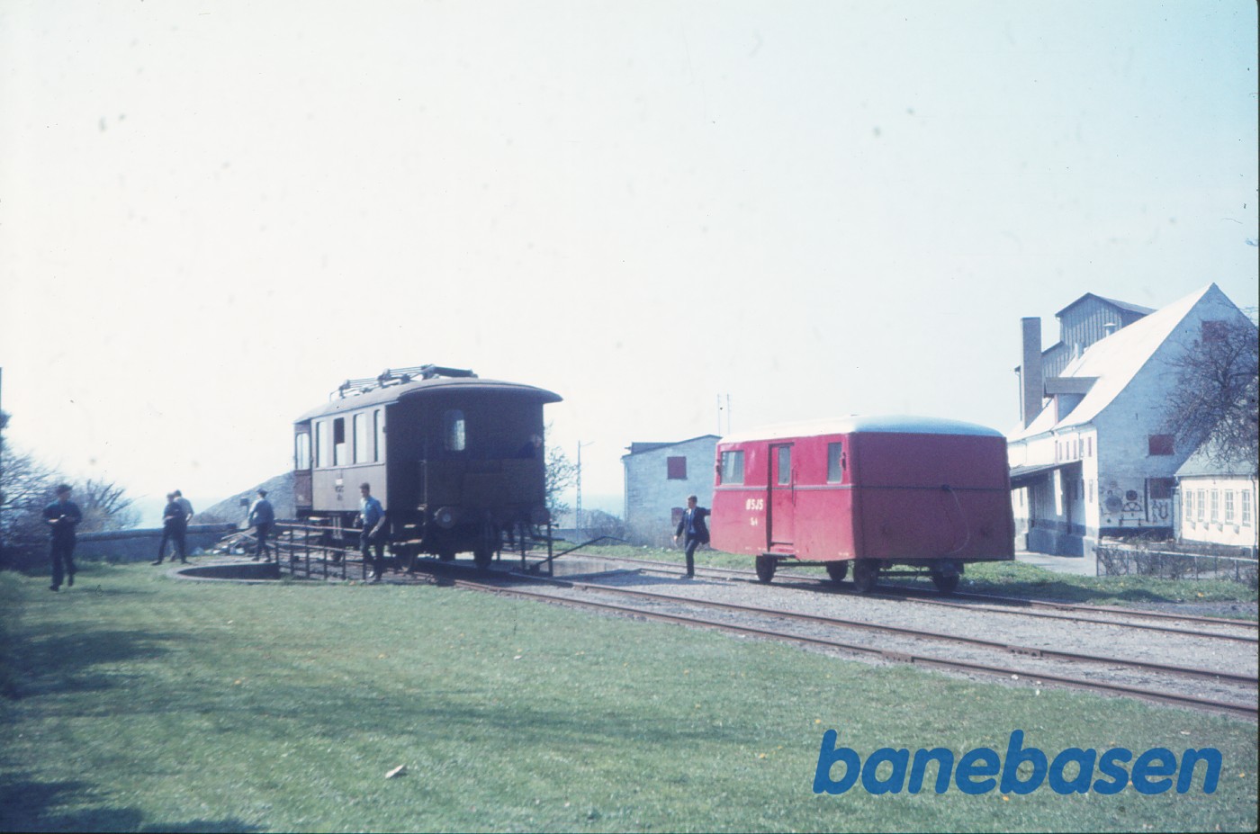 Motorvogn M 2 og "rumpeged" SB 4 Motorvogn M 2 og "rumpeged" SB 4