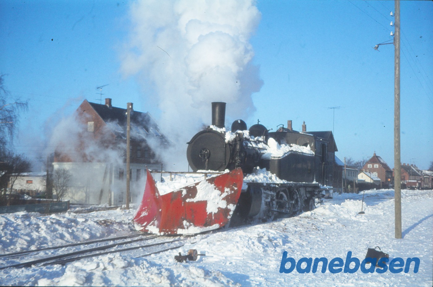 Damplokomotiv nr. 38 med sneplovtog Damplokomotiv nr. 38 med sneplovtog