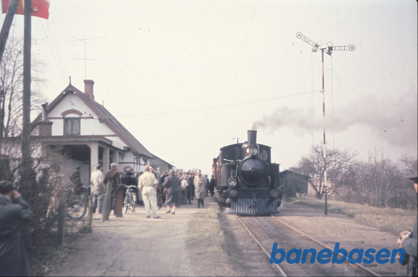 Damplokomotiv nr. 2 med udflugtstog for DMJK Damplokomotiv nr. 2 med udflugtstog for DMJK