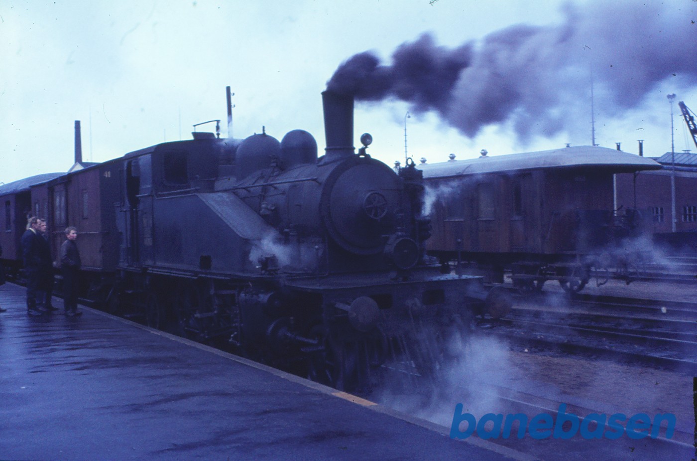 Damplokomotiv nr. 14 med udflugtstog for DJK Damplokomotiv nr. 14 med udflugtstog for DJK