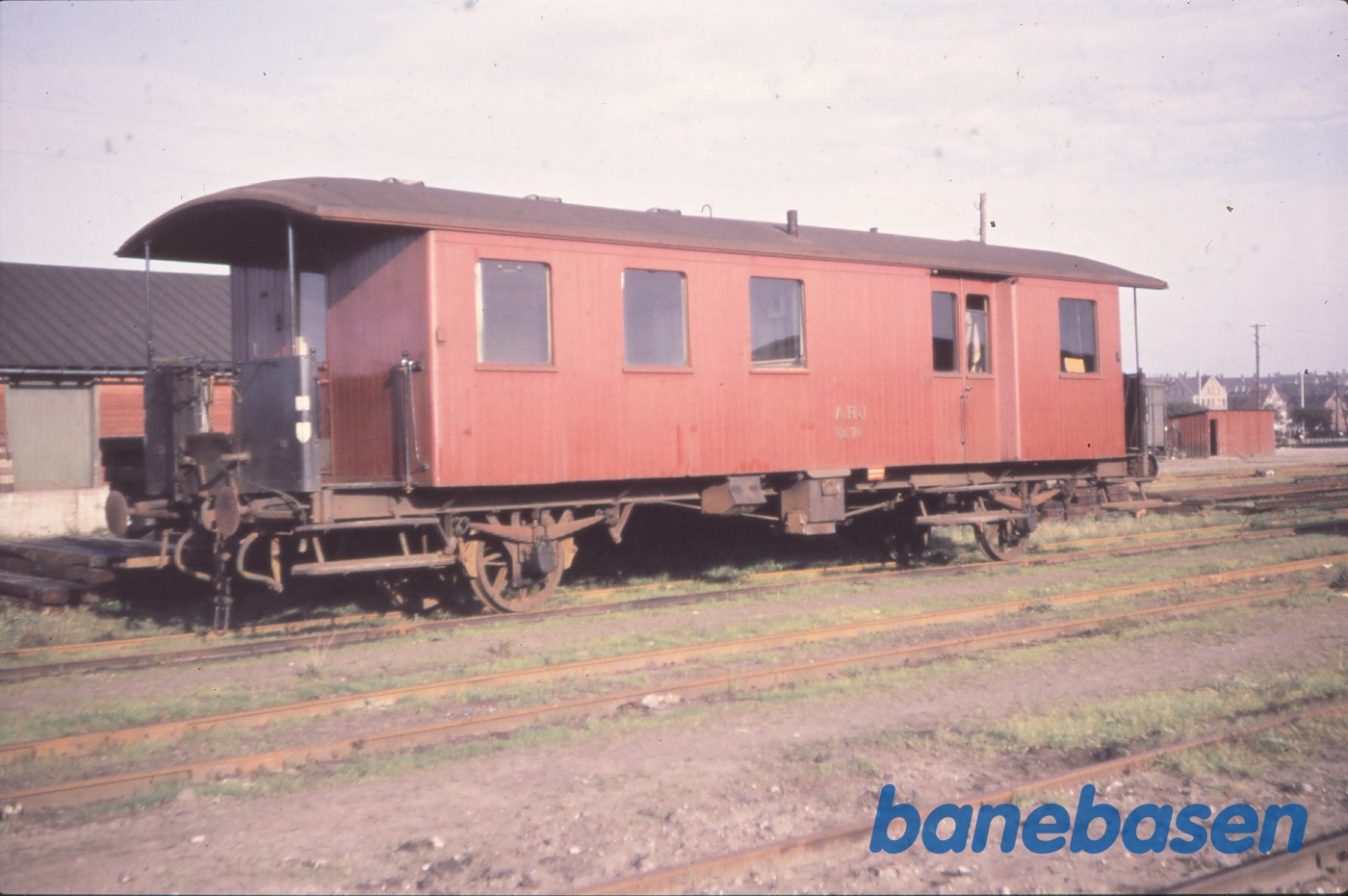 Person-og postvogn Person-og postvogn