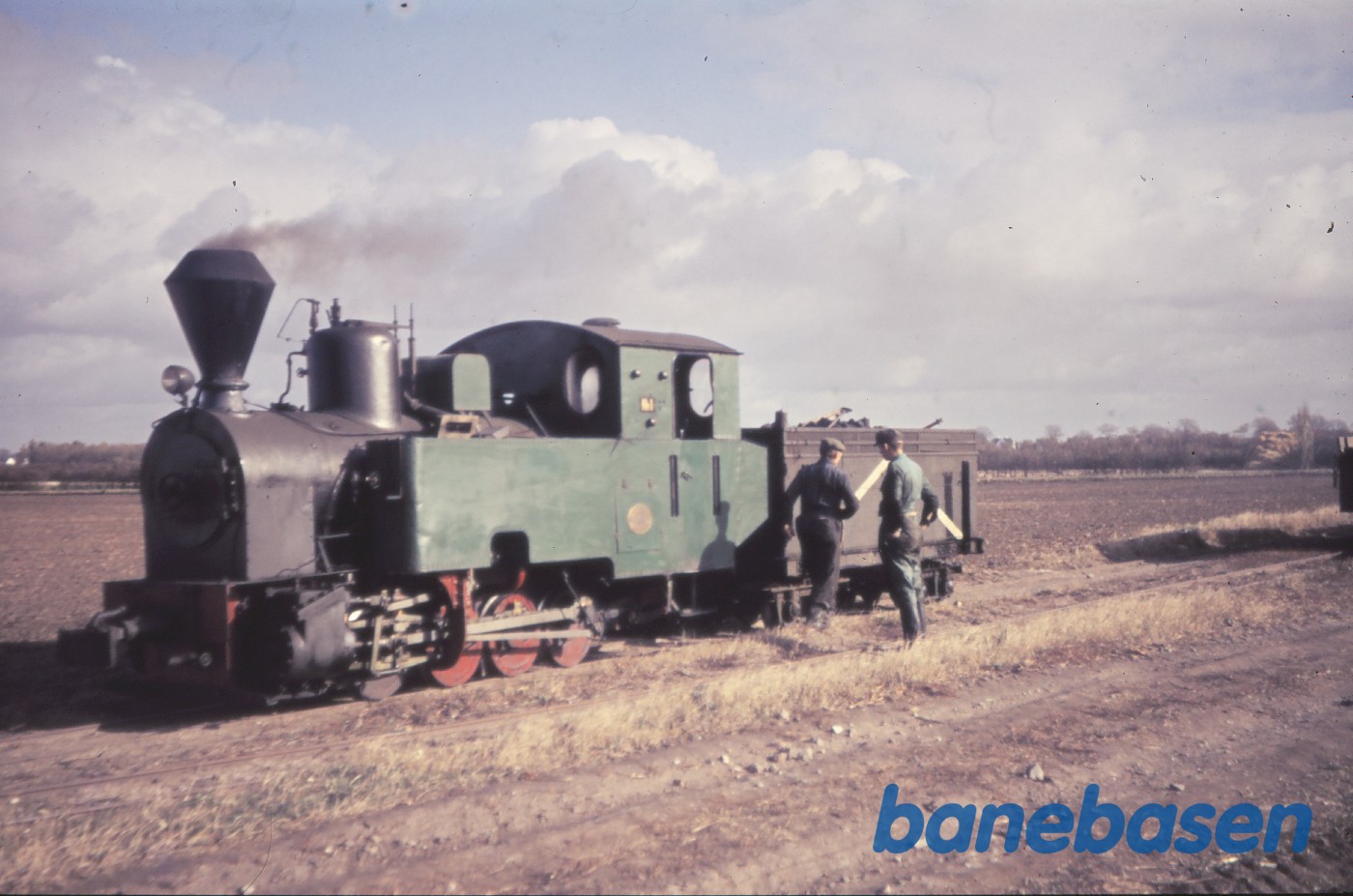 Damplokomotiv nr. 1 + vandvogn nr. 3 Damplokomotiv nr. 1 + vandvogn nr. 3