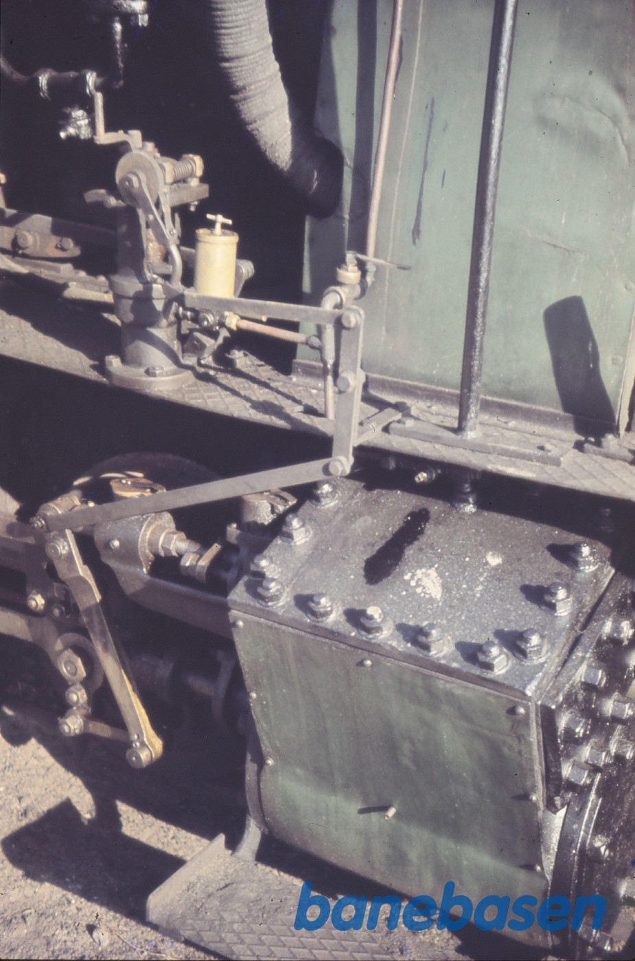 Damplokomotiv C 5, cylinder og gangtøj, højre side Damplokomotiv C 5, cylinder og gangtøj, højre side