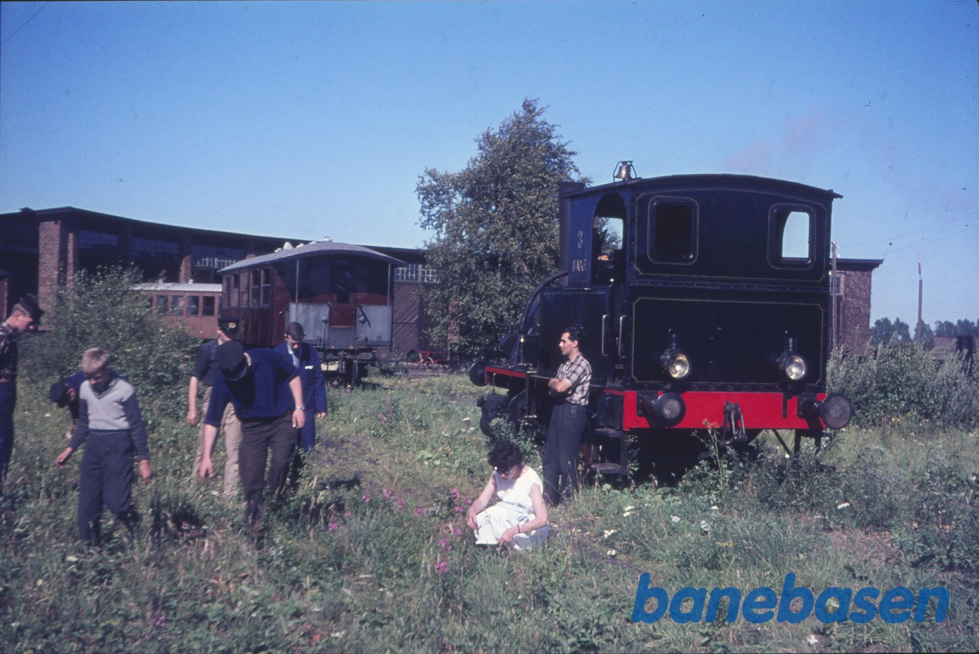 Der plukkes jordbær Der plukkes jordbær