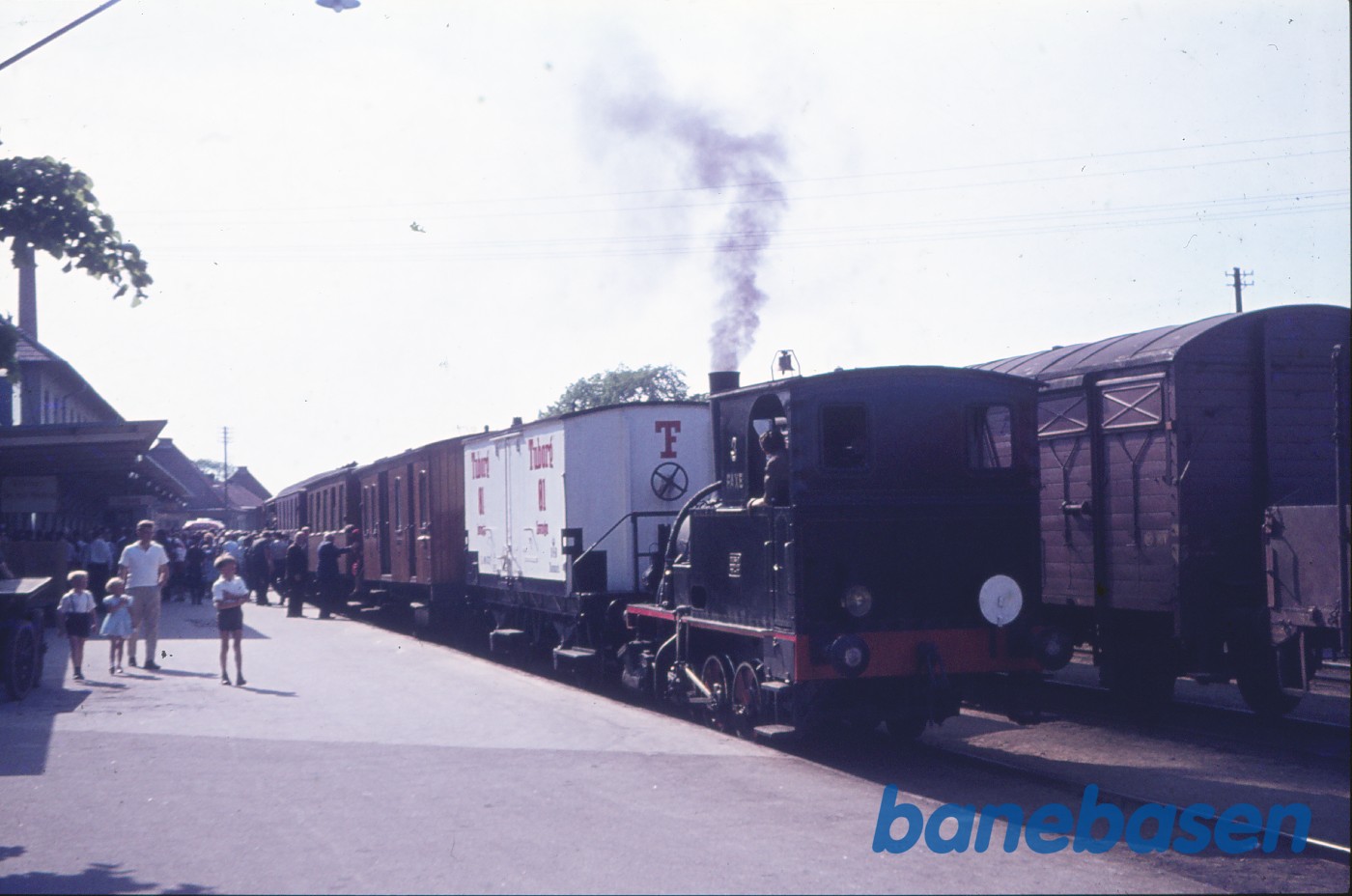 ØSJS nr. 3 med særtog for ca. 290 passagerer ØSJS nr. 3 med særtog for ca. 290 passagerer