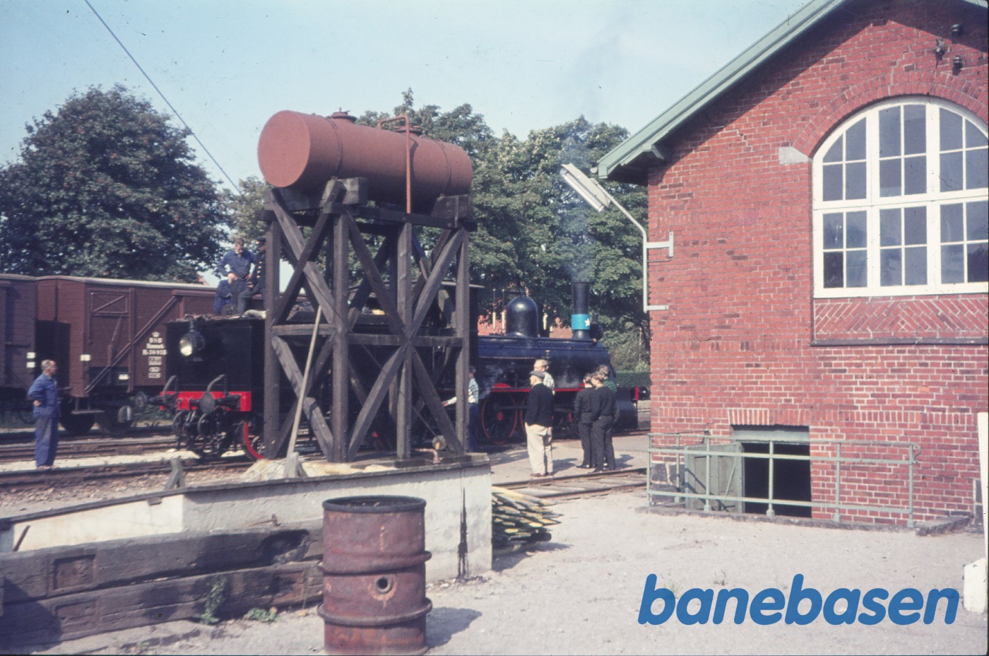 OHJ nr. 5 tager vand inden turen til Maribo OHJ nr. 5 tager vand inden turen til Maribo