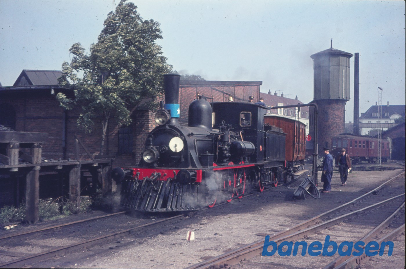 OHJ nr. 5 + ØSJS D 11 ved remisen, vandtagning OHJ nr. 5 + ØSJS D 11 ved remisen, vandtagning