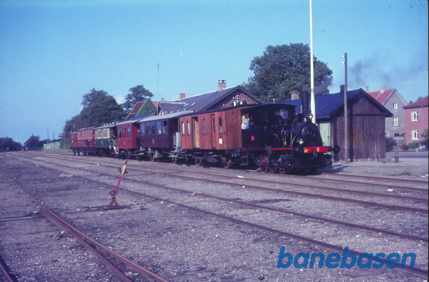 ØSJS nr. 2 med veterantog ØSJS nr. 2 med veterantog