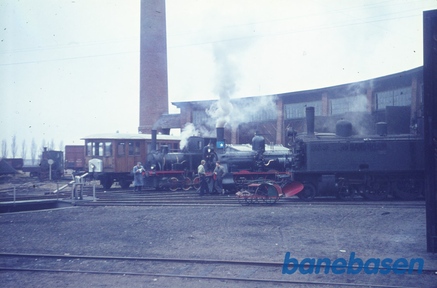 LB M 1 + ØSJS nr. 3 + OHJ nr. 5 + GDS nr. 11 LB M 1 + ØSJS nr. 3 + OHJ nr. 5 + GDS nr. 11