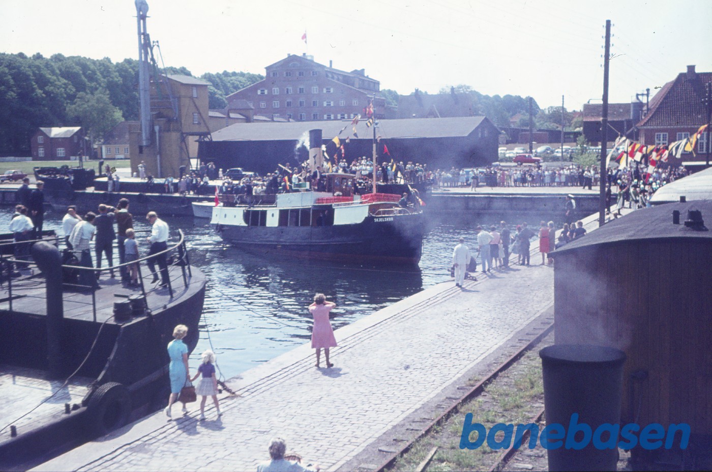 S/S Skjelskør ankommer S/S Skjelskør ankommer