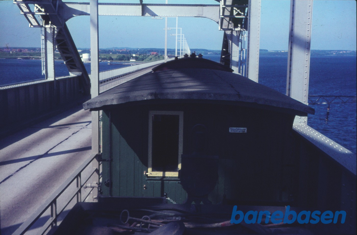 OHJ nr. 5 med veterantog på vej hjem til Maribo OHJ nr. 5 med veterantog på vej hjem til Maribo