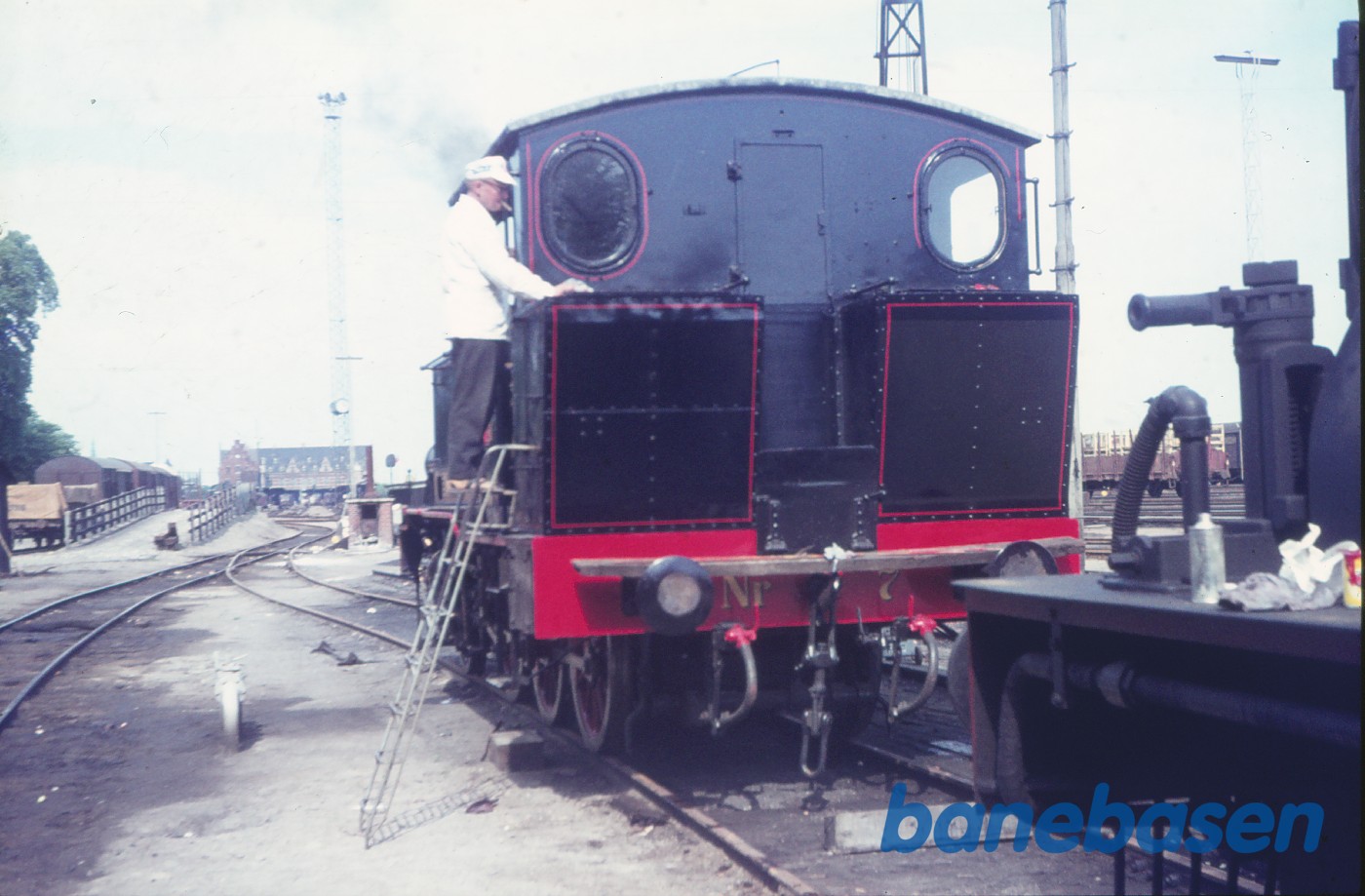 Damplokomotiv ØSJS nr. 7, Ljungberg stafferer Damplokomotiv ØSJS nr. 7, Ljungberg stafferer