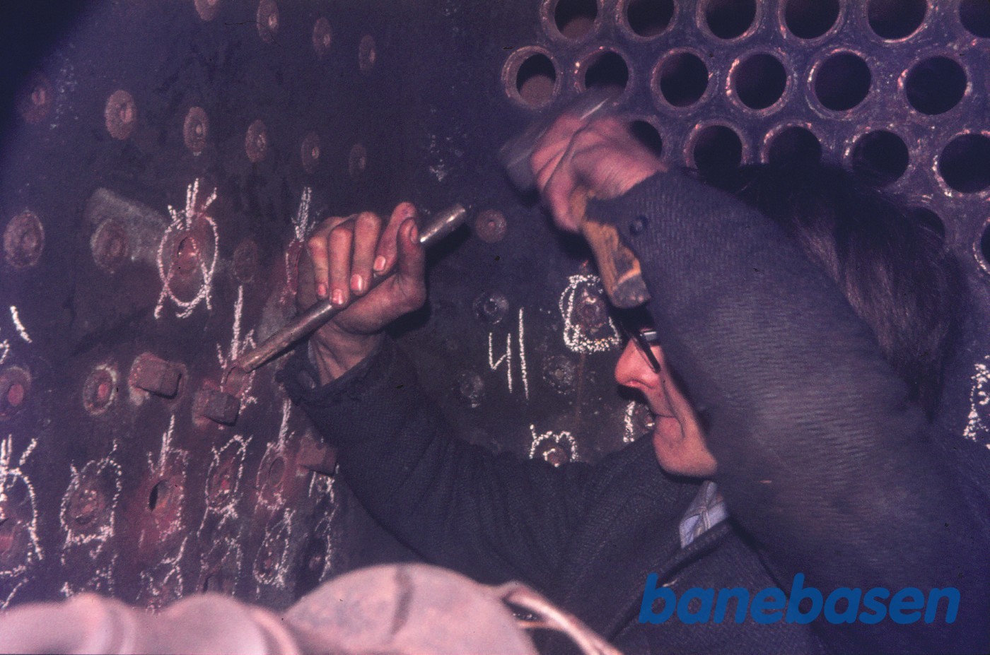 Fyrkasse-arbejde på ØSJS nr. 7 Fyrkasse-arbejde på ØSJS nr. 7