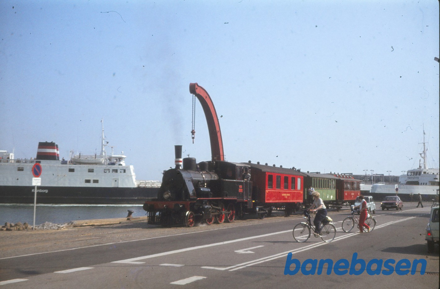 ØSJS nr. 7 med veterantog ØSJS nr. 7 med veterantog