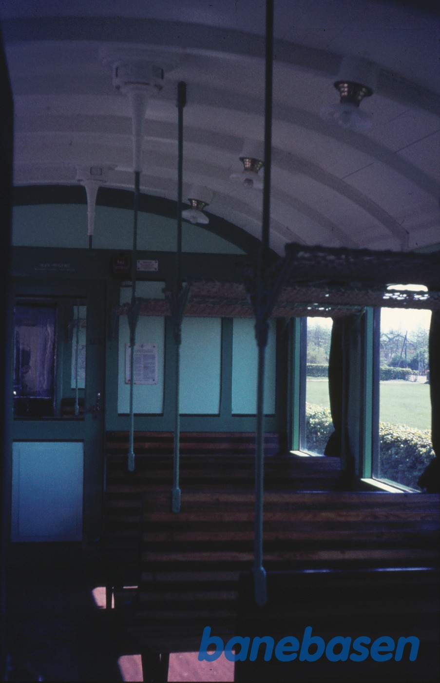 Interiør personvogn DSB CF 10135 Interiør personvogn DSB CF 10135