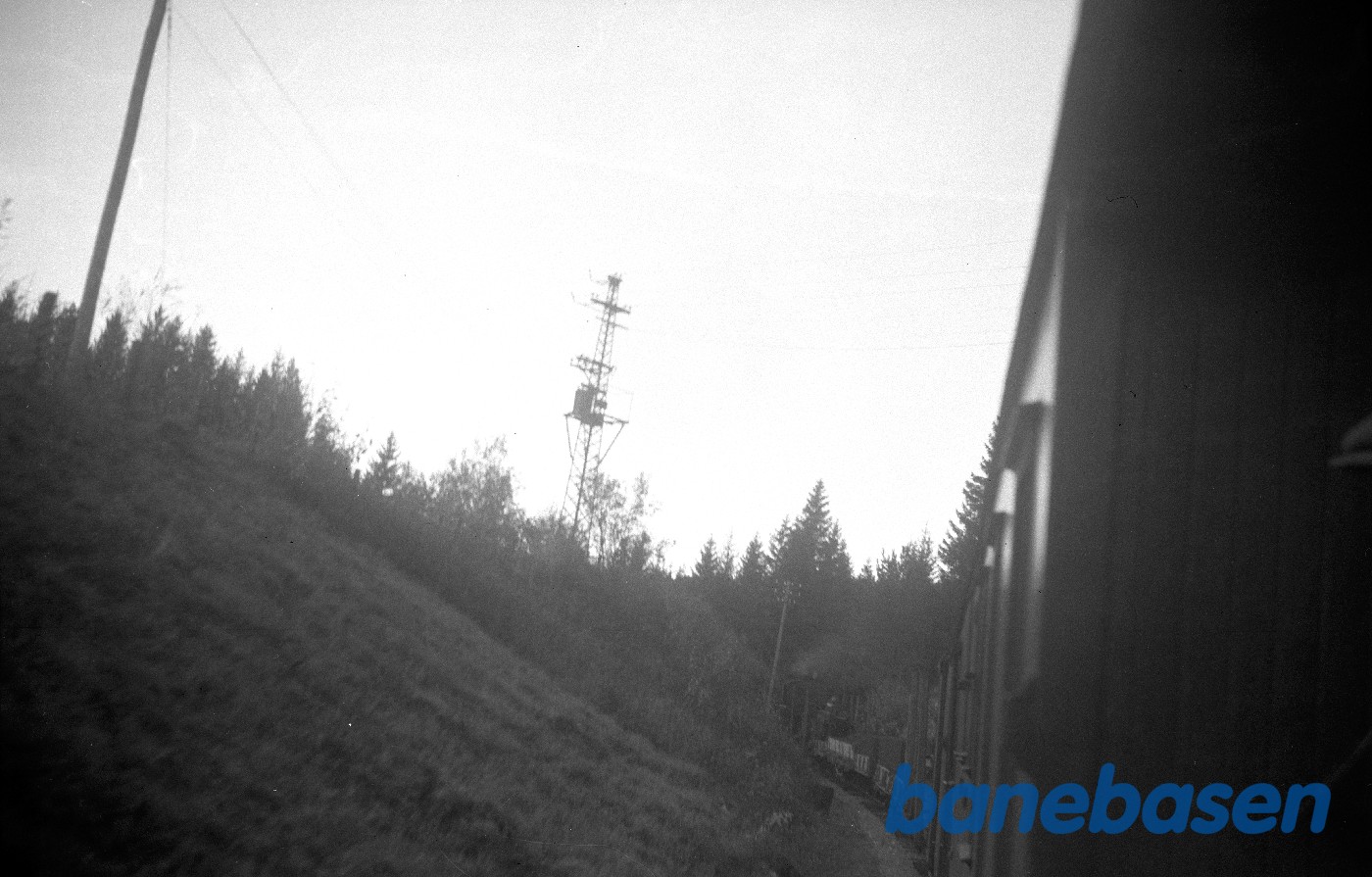 Blandettog ved Harkerudbakken mellem Mork og Killingmo Blandettog ved Harkerudbakken mellem Mork og Killingmo