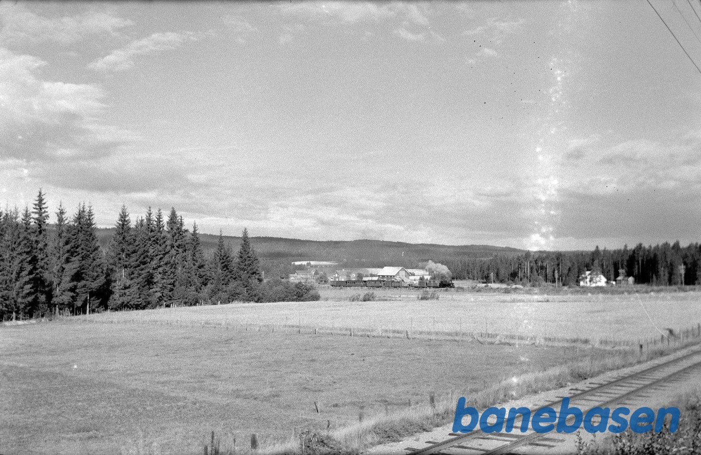 Blandettog ved Harkerudbakken mellem Mork og Killingmo Blandettog ved Harkerudbakken mellem Mork og Killingmo