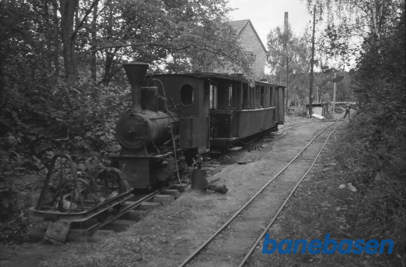 Damplokomotiv nr. 3 "DYLTA" (?), trykprøvning Damplokomotiv nr. 3 "DYLTA" (?), trykprøvning