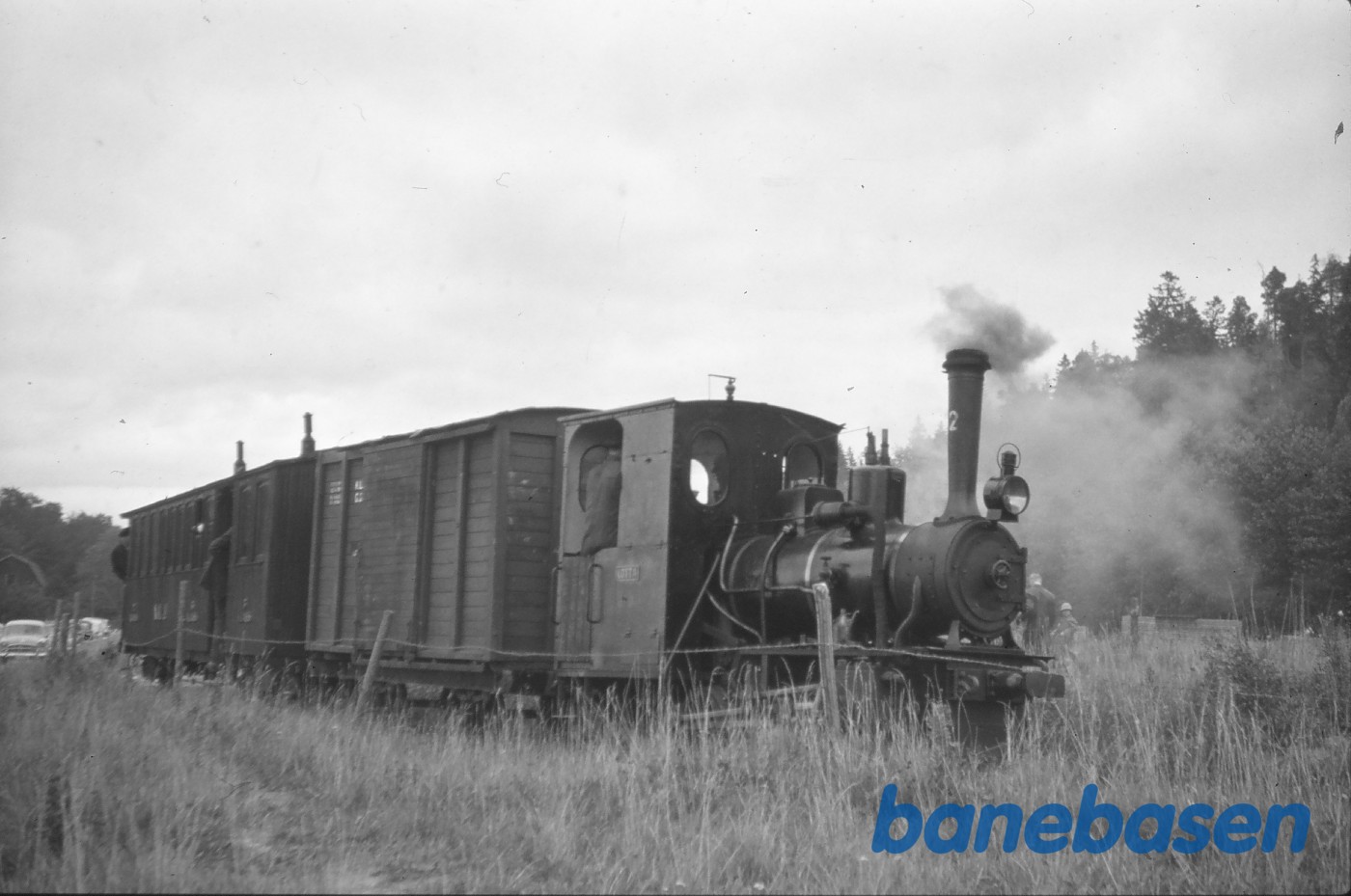 Damplokomotiv nr. 2 "LOTTA" med veterantog Damplokomotiv nr. 2 "LOTTA" med veterantog