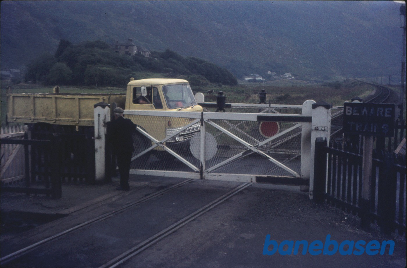 Led ved overkørsel Led ved overkørsel