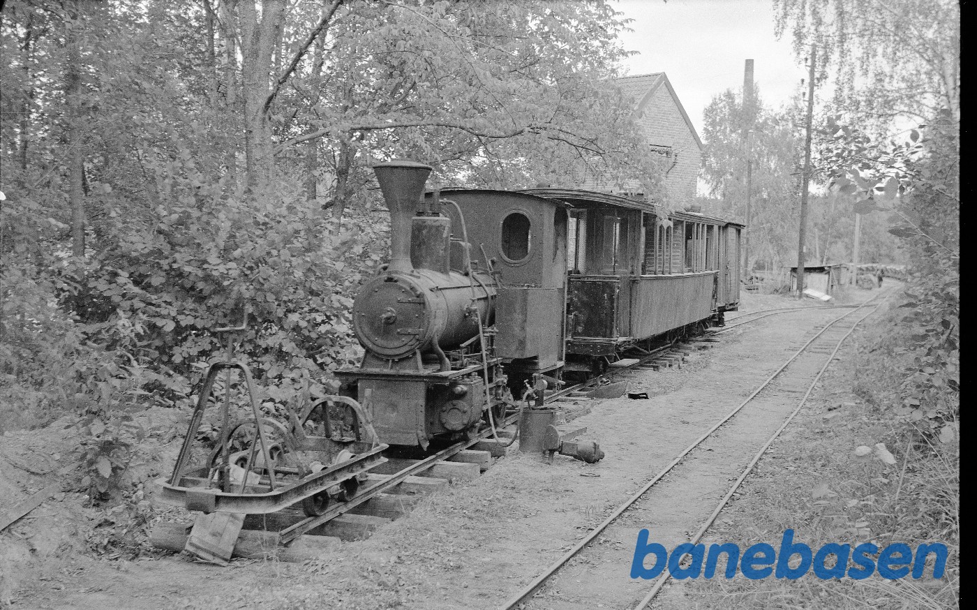 Damplokomotiv nr. 3 "DYLTA" (?), trykprøvning Damplokomotiv nr. 3 "DYLTA" (?), trykprøvning