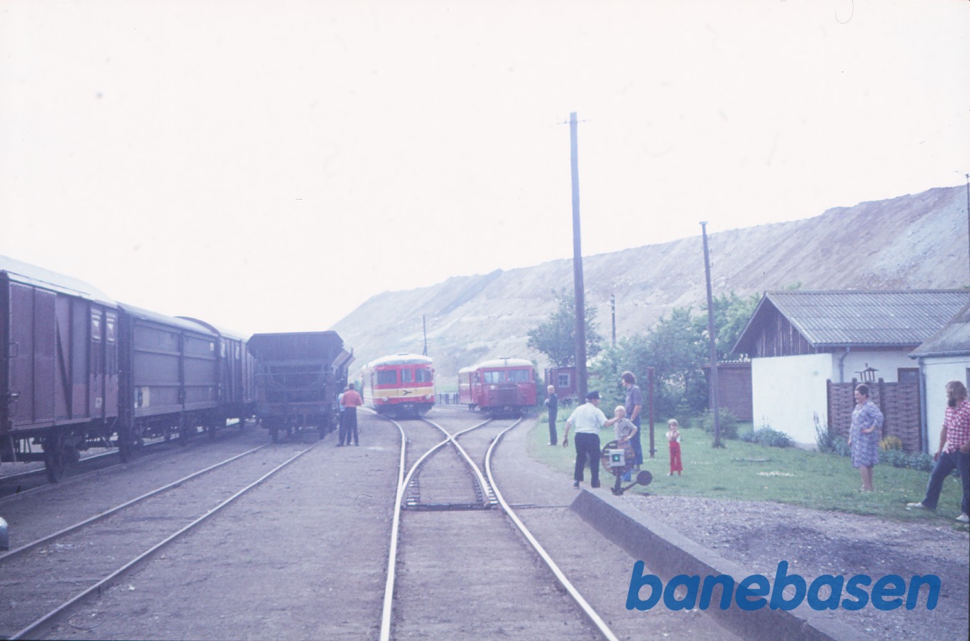 SM 13 + SP 1 krydser med MB-skinnebus SM 13 + SP 1 krydser med MB-skinnebus