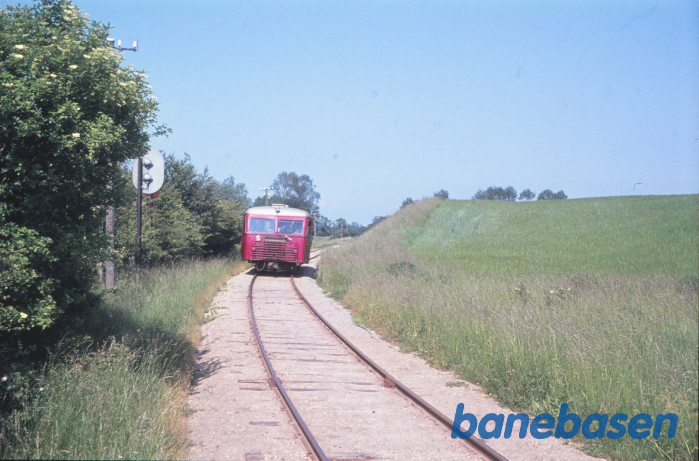 SM 13 under indkørsel fra Store Heddinge SM 13 under indkørsel fra Store Heddinge