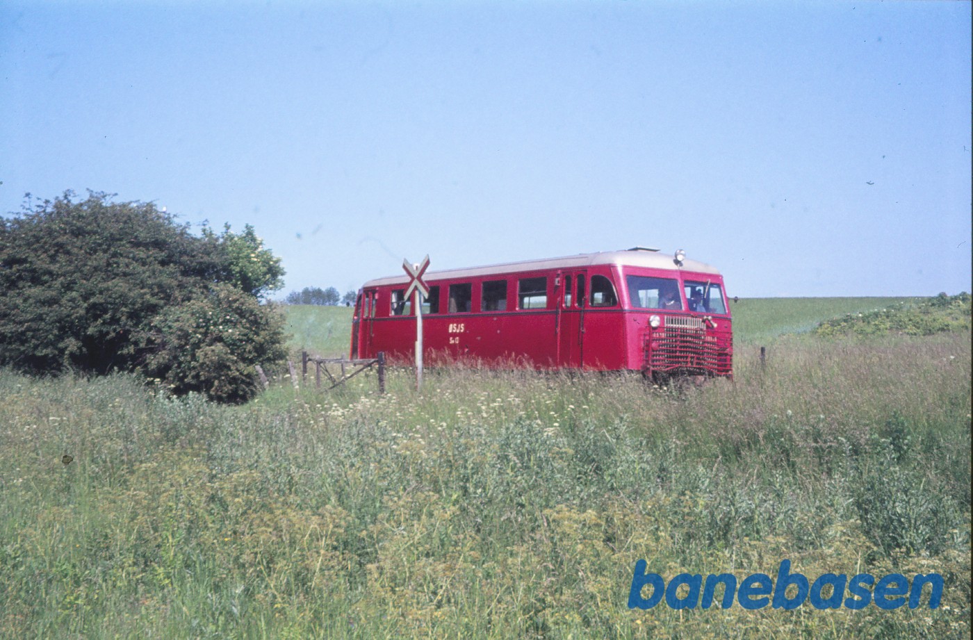 SM 13 ved privat overkørsel kort før Rødvig SM 13 ved privat overkørsel kort før Rødvig