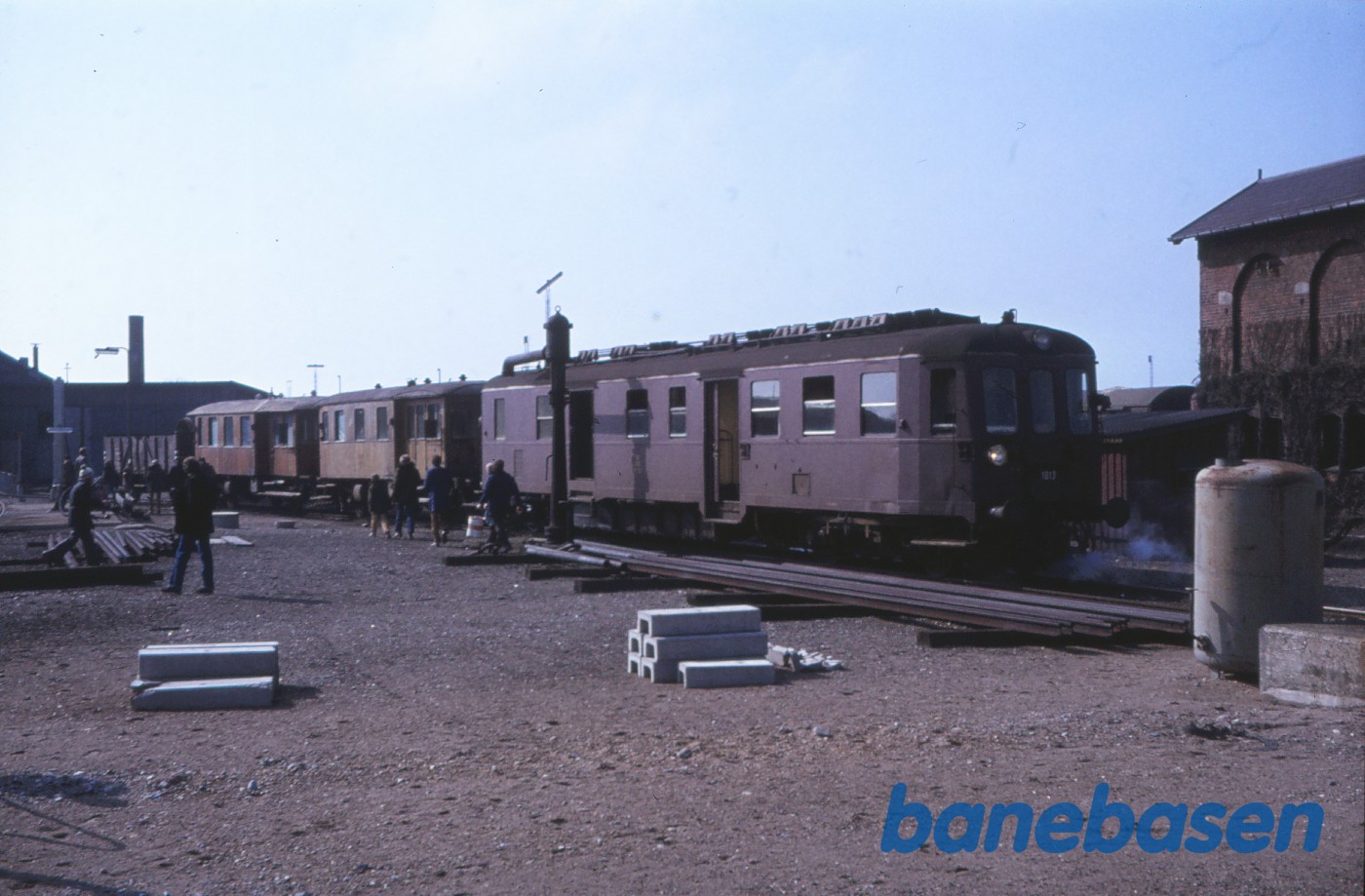 MO 1813 henter SNNB M 4 og M 5 MO 1813 henter SNNB M 4 og M 5