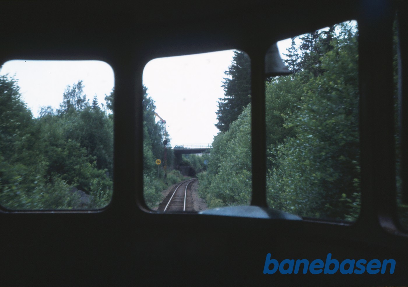 Vue fra førerplads i skinnebus Vue fra førerplads i skinnebus