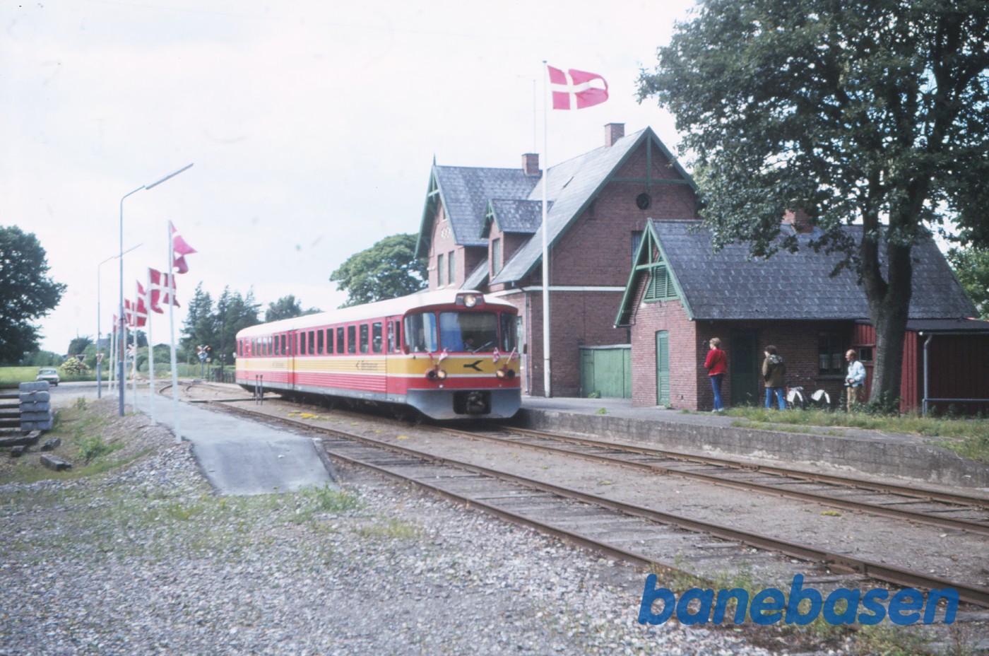 Klippinge station, Y-tog ved perron Klippinge station, Y-tog ved perron
