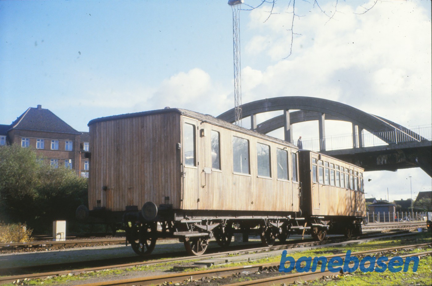 Motorvogn SVJ M 1 + bivogn SVJ B 1 Motorvogn SVJ M 1 + bivogn SVJ B 1