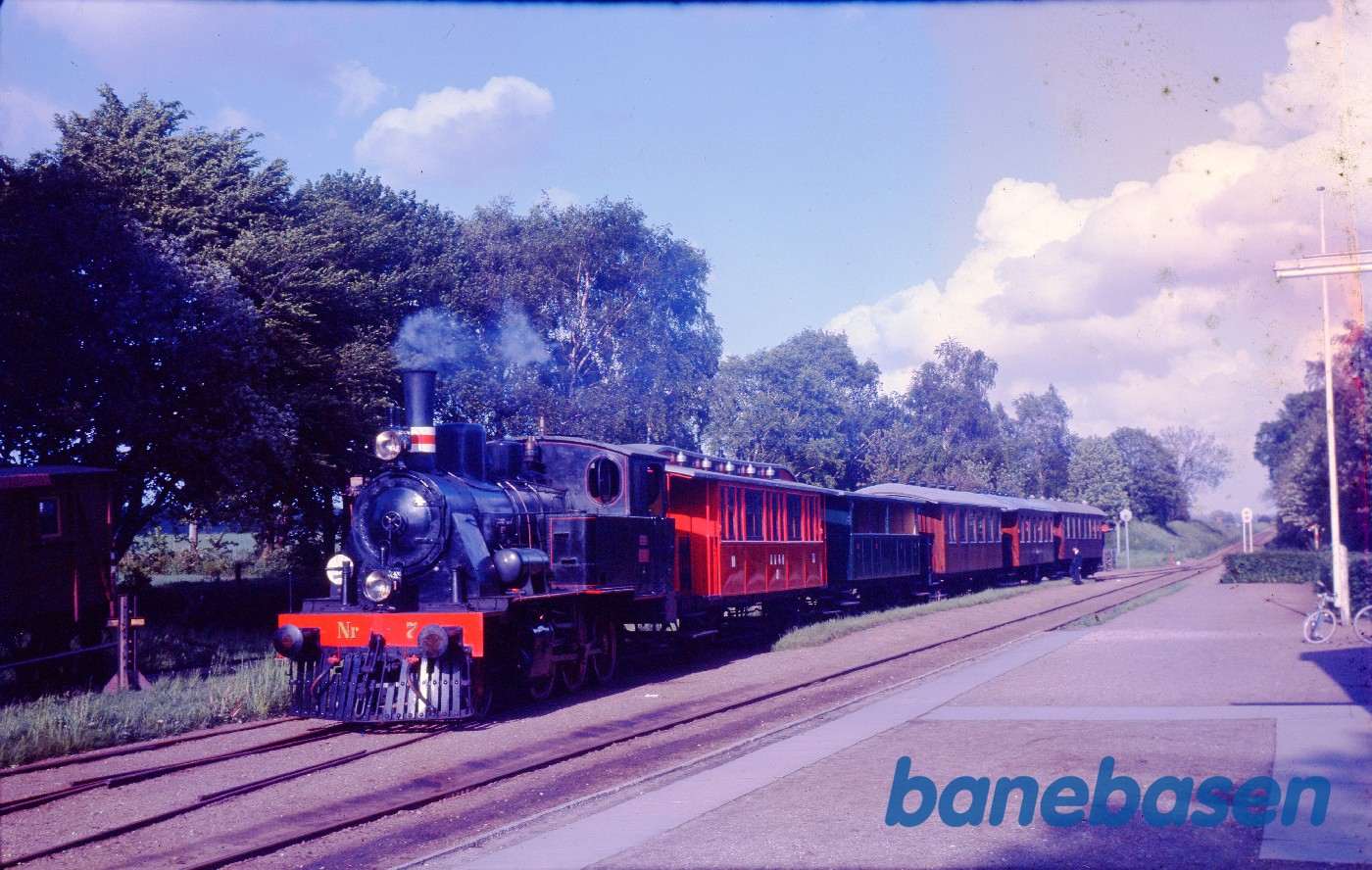 ØSJS nr. 7 med veterantog ØSJS nr. 7 med veterantog