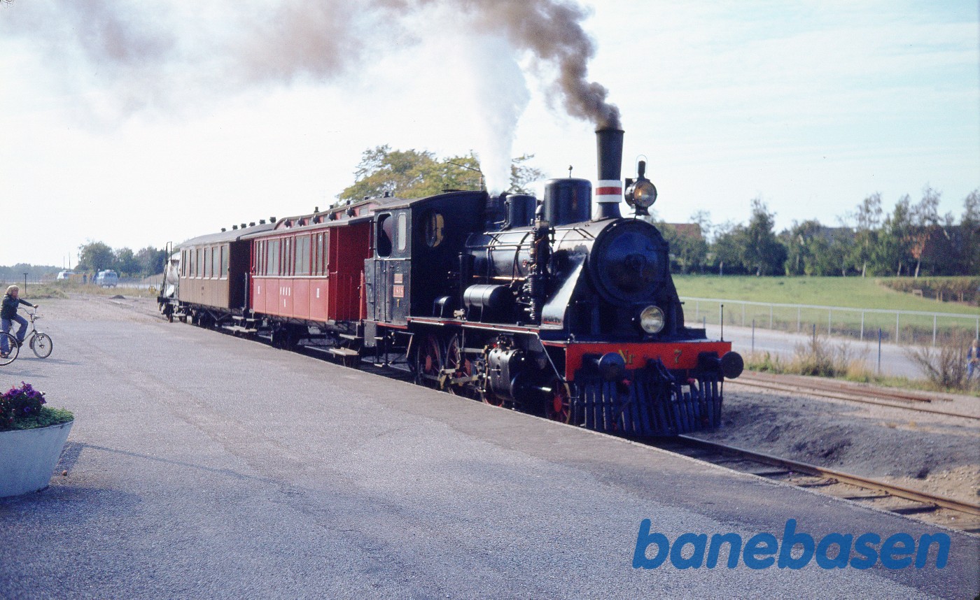 ØSJS nr. 7 med veterantog ØSJS nr. 7 med veterantog