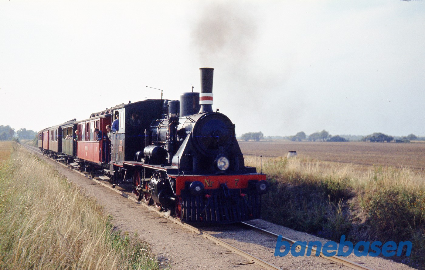 ØSJS nr. 7 med veterantog ØSJS nr. 7 med veterantog
