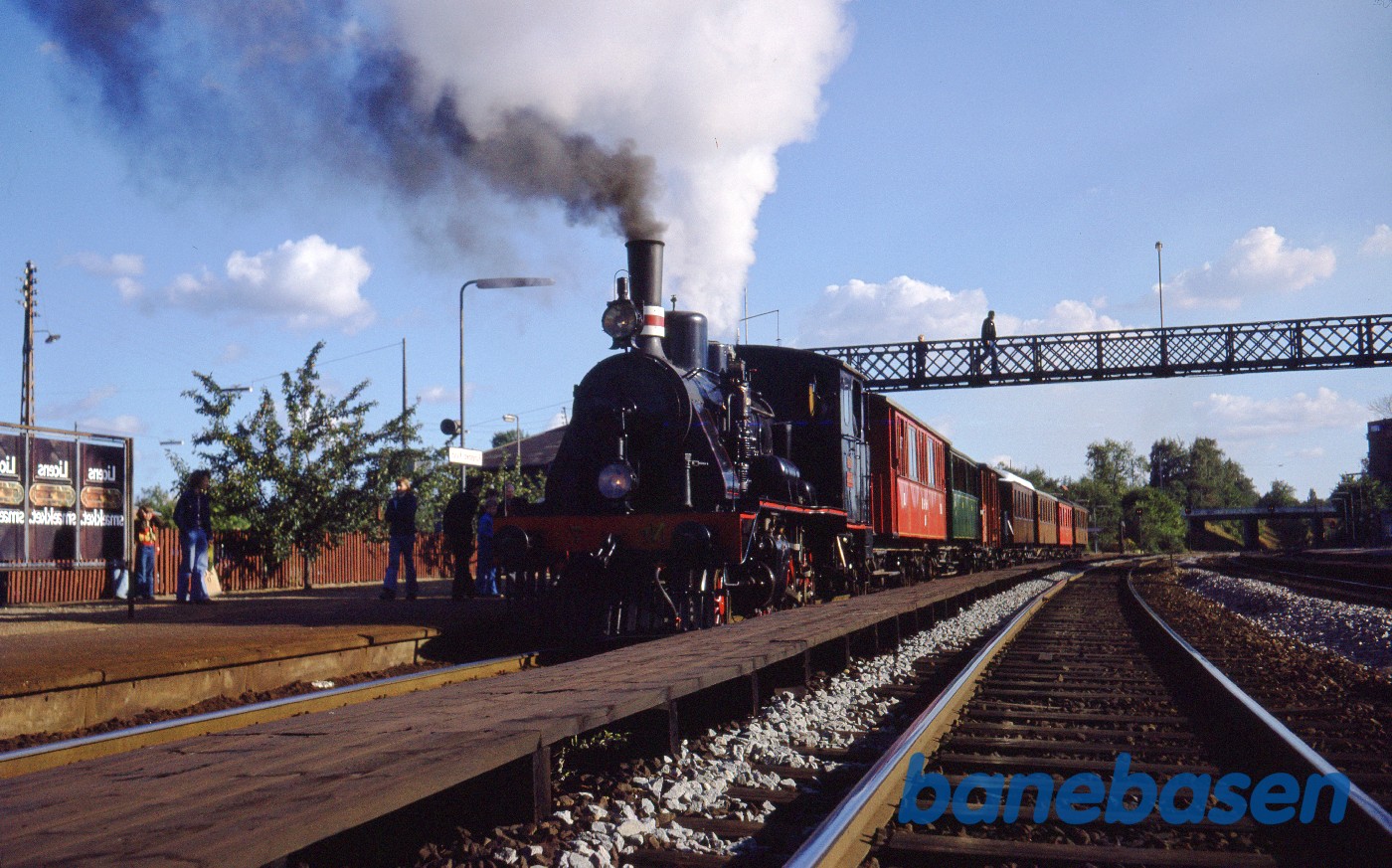 ØSJS nr. 7 med veterantog ØSJS nr. 7 med veterantog