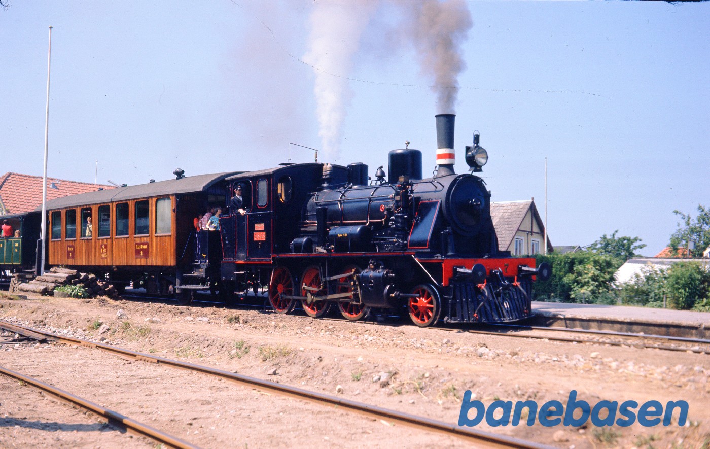 ØSJS nr. 7 med veterantog ØSJS nr. 7 med veterantog