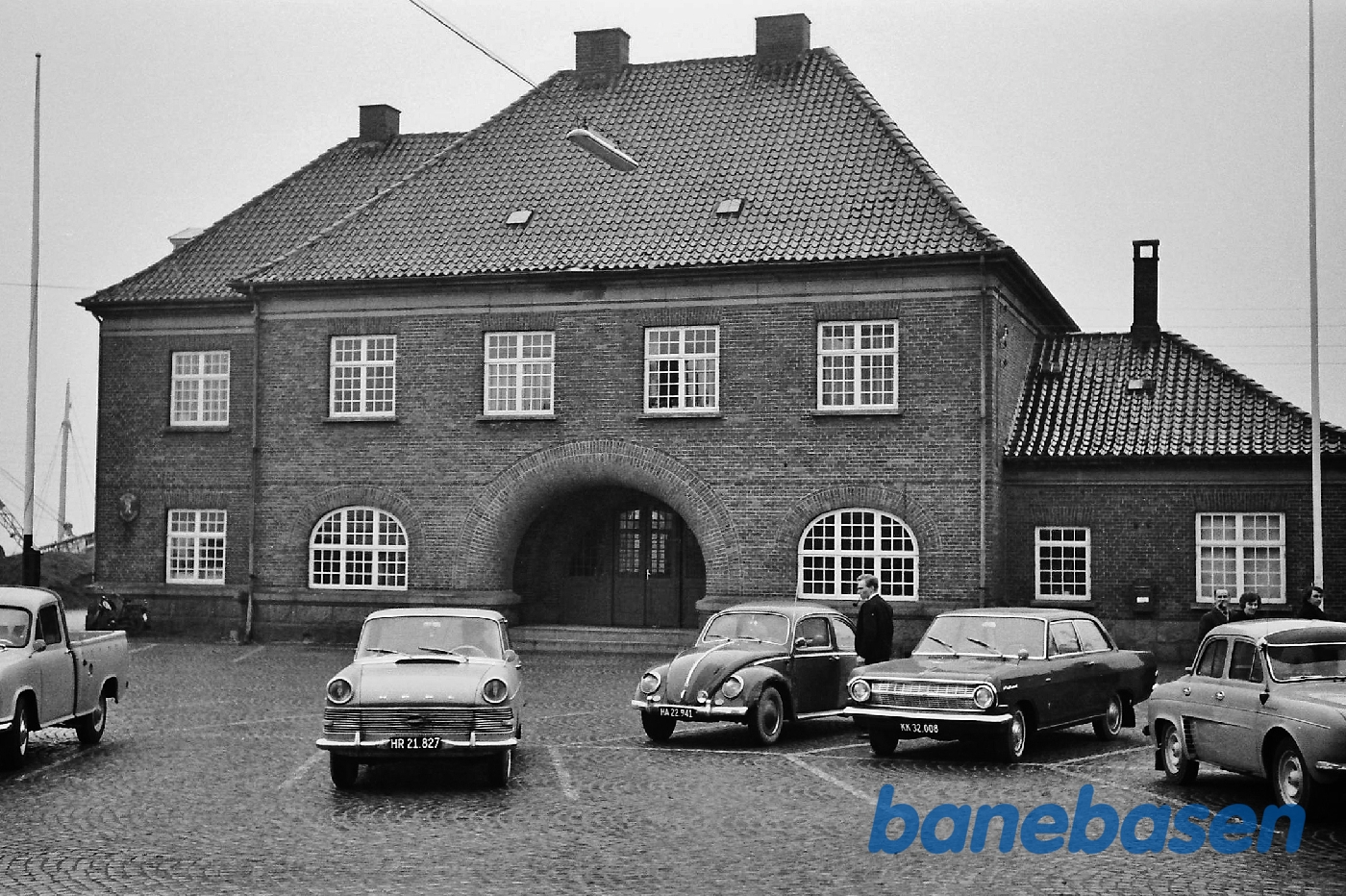 Stationen fra gaden Stationen fra gaden